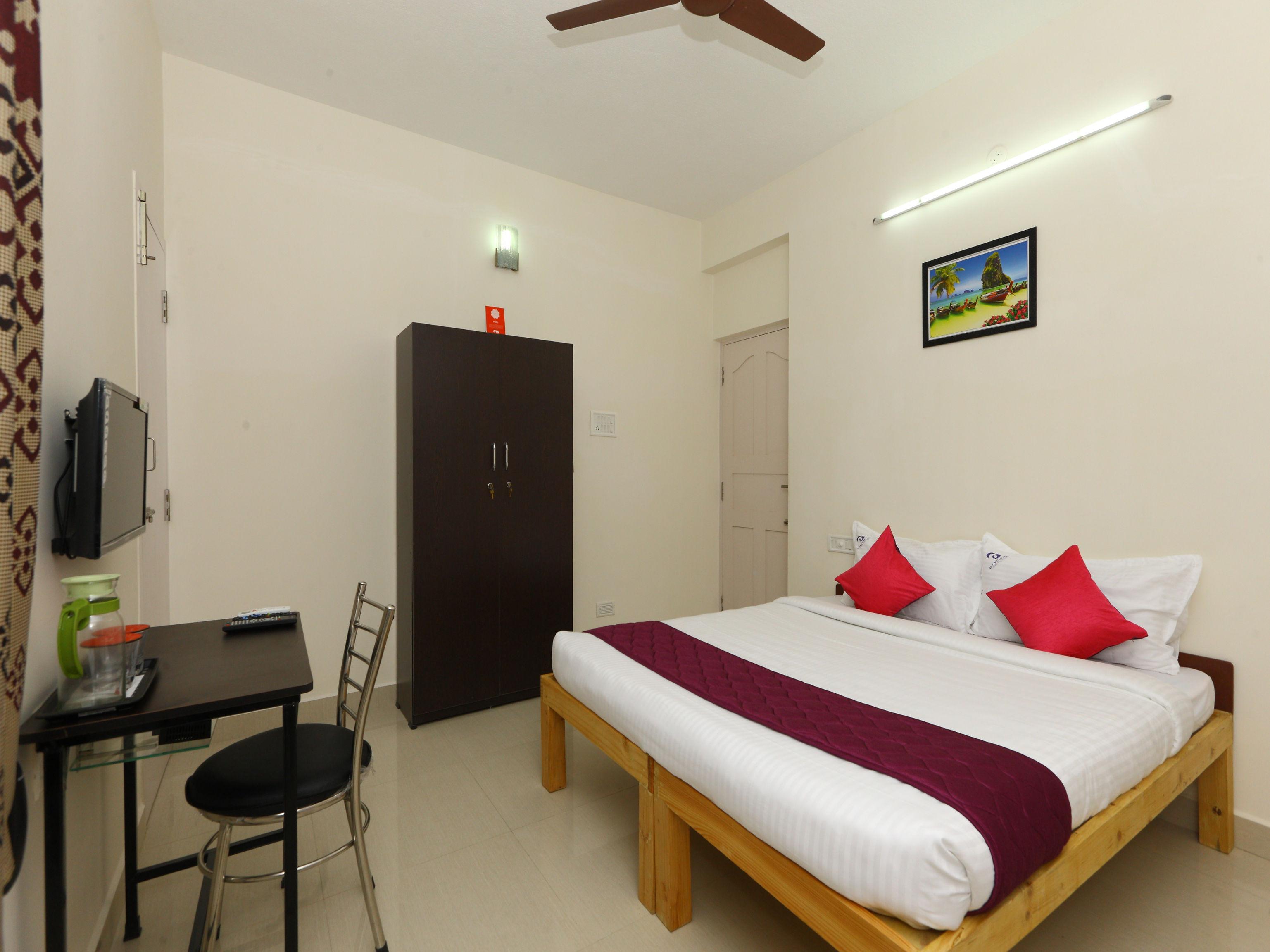 Oyo 9260 Olive Castles Inn Chennai Exterior photo
